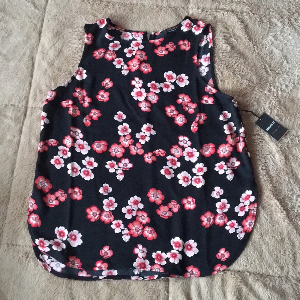 NEW Forever 21 Floral Tank